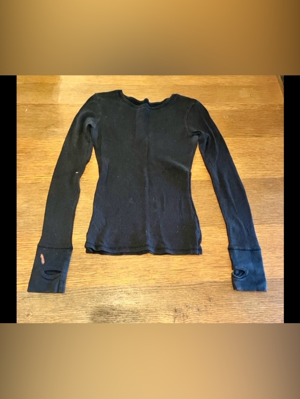 Black Long-Sleeve Ribbed Tee with Thumbholes *flawed*